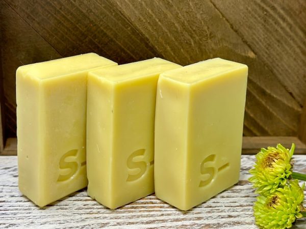Fragrance-Free Unscented Goat Milk Soap Bar for Dry Skin, Ideal as Baby Soap or Gentle Facial Cleanser - Image 5